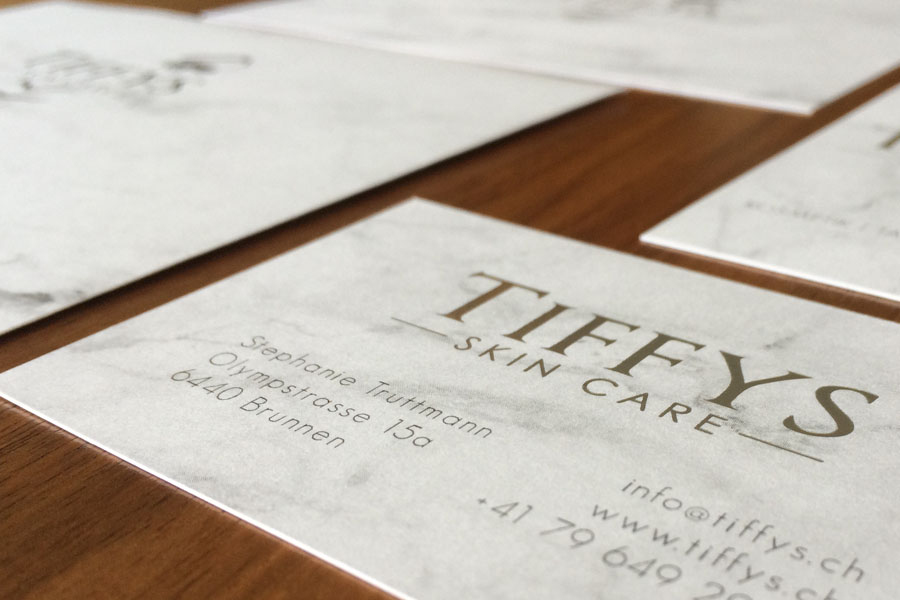 <span>TIFFYS SKIN CARE<br>webdesign | logodesign | grafik | fotografie</span><i>→</i>